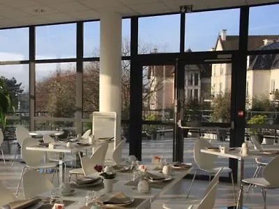 Residhome Bords De Marne Appart hôtel