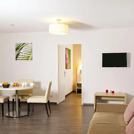 Residhome Bords De Marne Aparthotel