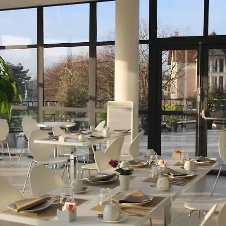 Aparthotel Residhome Bords De Marne